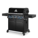 Saber Deluxe Black 3-Burner Gas Grill