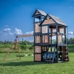HerowithKids-1.jpg