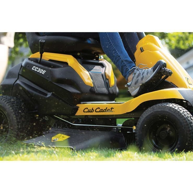Cub_Cadet_CC30E_2000x2000_6-1.jpg