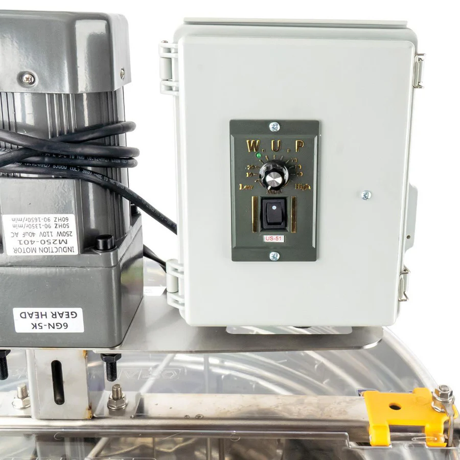 HH200_Mann_Lake_6_3_Frame_Motorized_Extractor_Product_MOTORS_WEB-1200x1200-bd93c0f__09868.webp