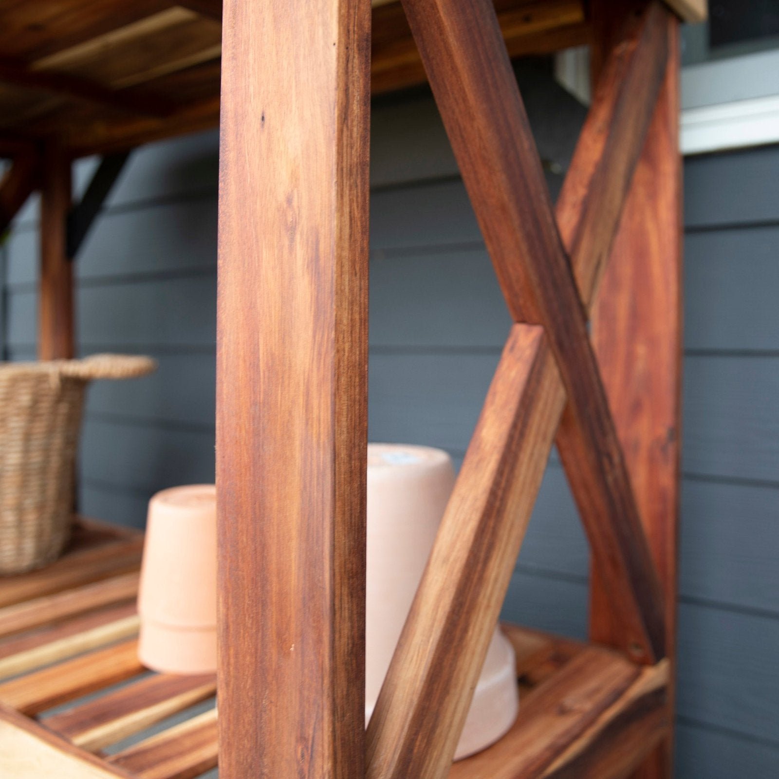P13-Potting-Table-Outdoor.Side_-1-1.jpg