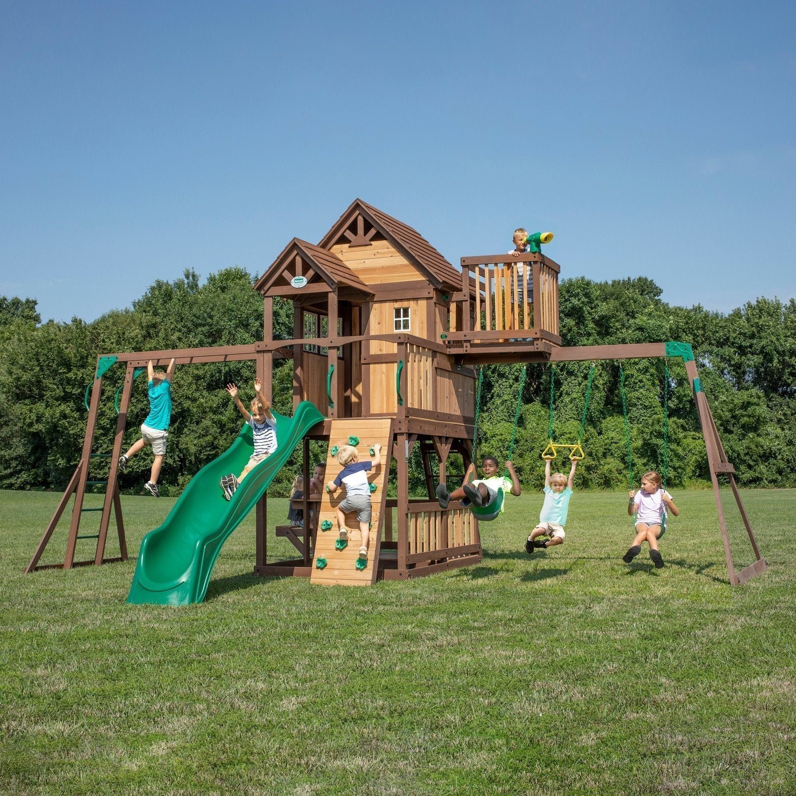 P1SkyfortWithVacSlideMainTrap-1.jpg