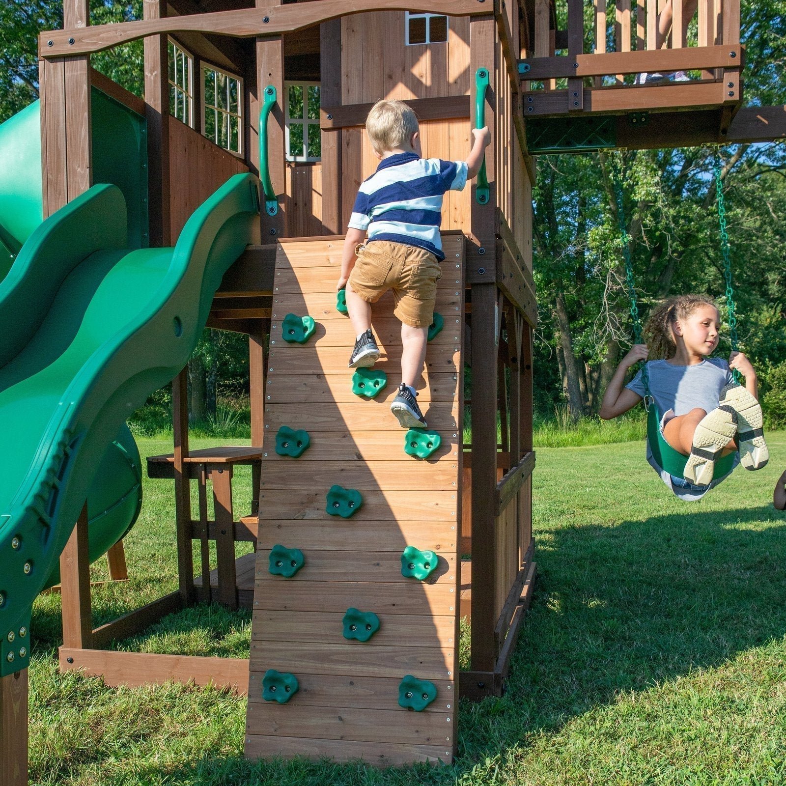 Skyfort-With-Tube-Slide-Rock-Wall_eca25e30-5b36-44b0-ae55-cdc5e579234d-1.jpg