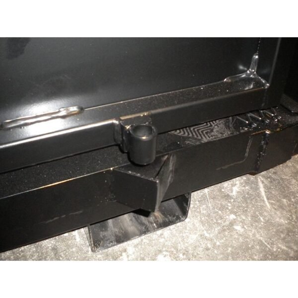 blue-diamond-attachments-4-x-12-work-platform-forklift-117025-5-600x600-1.jpg
