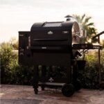 green-mountain-grills-green-mountain-grills-ledge-prime-20-wi-fi-controlled-pellet-grill-3869864.jpg