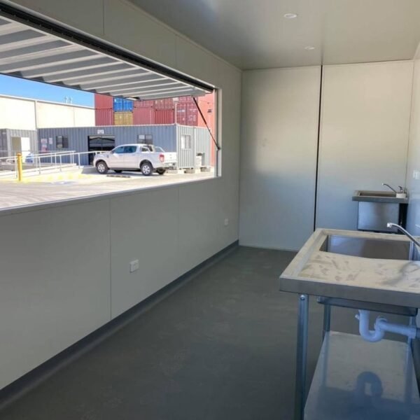 premiershippingcontainers_1600300805_2399819554879309086_4553681639-1-600x600-1.jpg