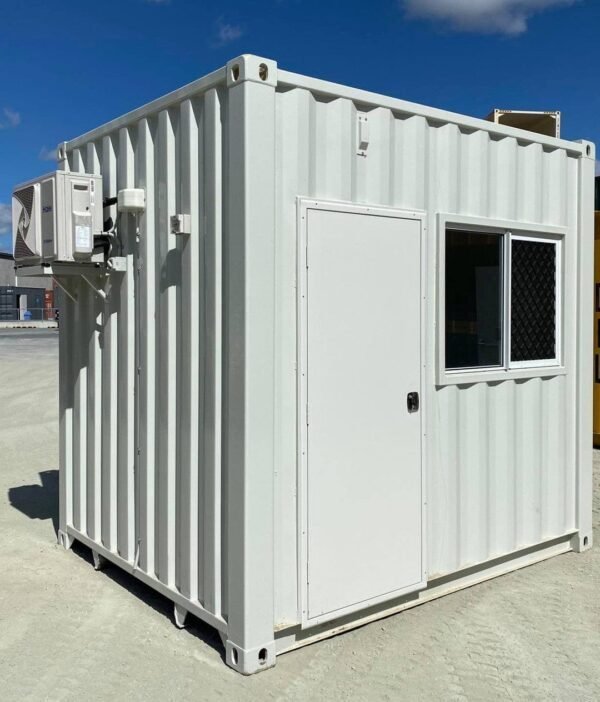 premiershippingcontainers_1600729416_2403415004727883256_4553681639-1-600x702-1.jpg