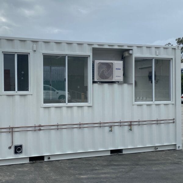 premiershippingcontainers_1633559635_2678814835040629673_4553681639-600x600-1-1.jpg