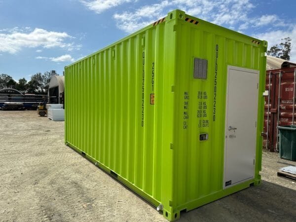 premiershippingcontainers_1699574602_3232588461340158951_4553681639-600x450-1-1.jpg